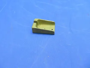 Piper Main Gear Cylinder Bracket P/N 67071-00 (1120-138)